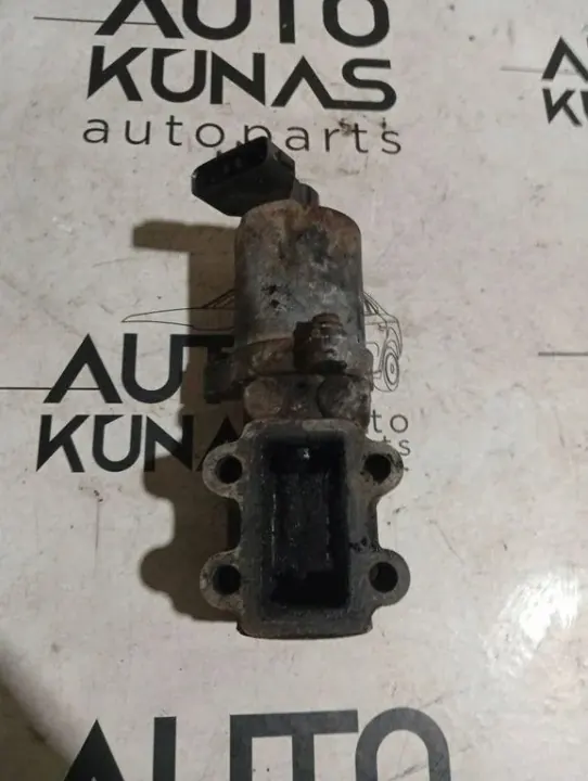Válvula EGR Toyota OEM 256200R010 - Usada image 3