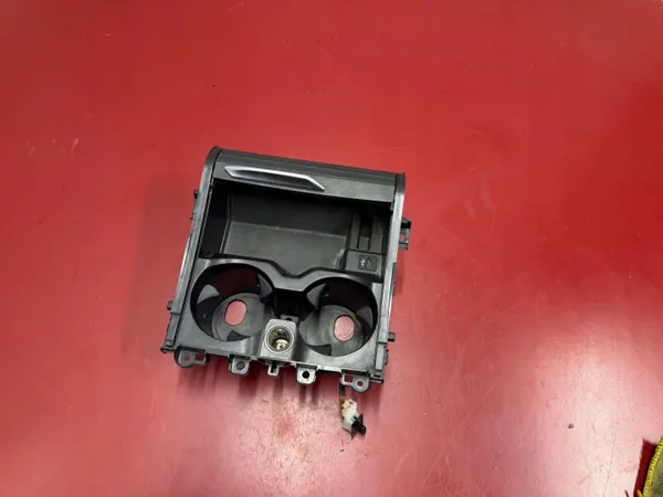 Porte-gobelet BMW X3 G01 OEM 5A010A0 - Console centrale image 2