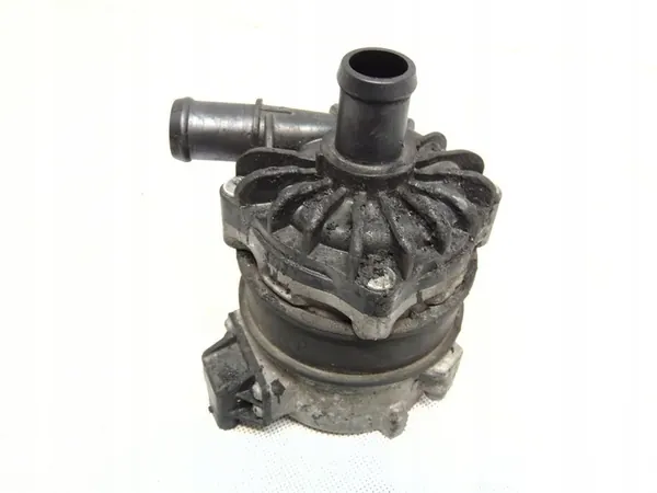 Tilläggsvattenpump 8K0965567A Audi 3.0 TFSI image 2