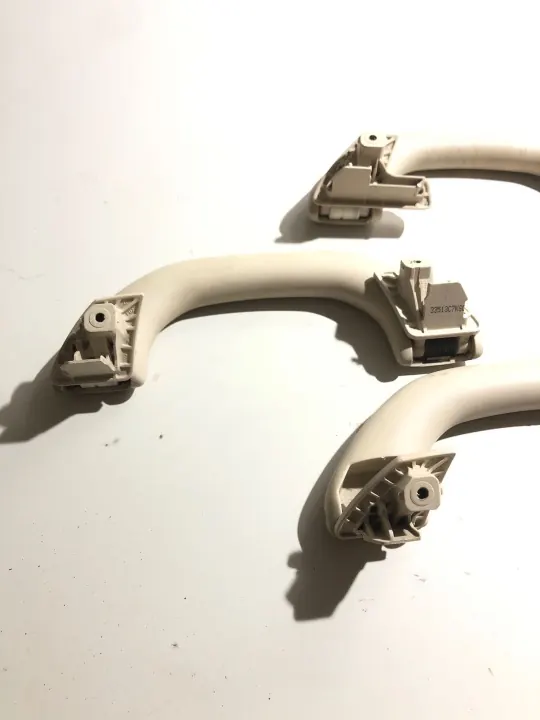 OEM 1K0857607K Etukatonkahva VW Golf V:lle image 7