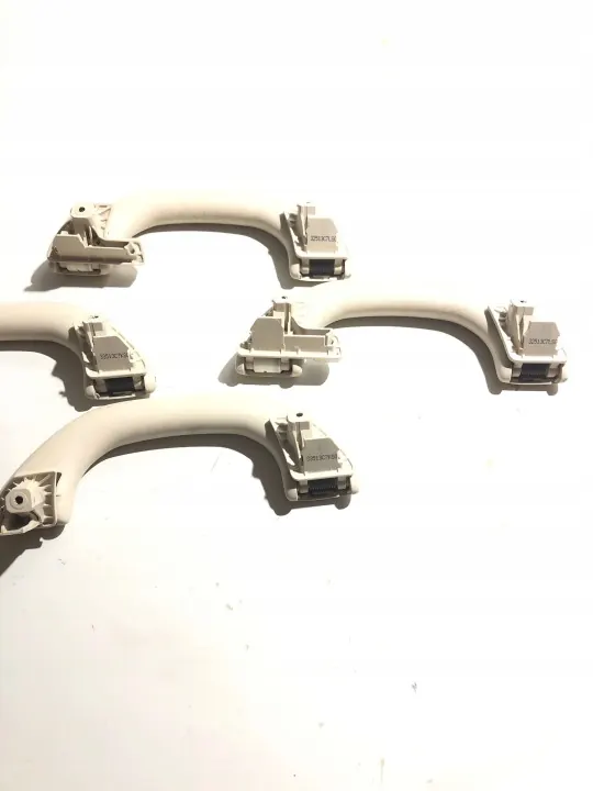 OEM 1K0857607K Etukatonkahva VW Golf V:lle image 8