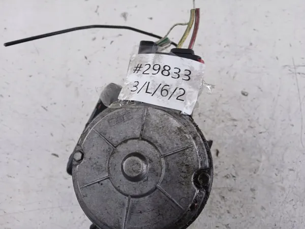 Citroen C5 I Jousituspumppu Kompressori OEM 9641698580 image 8