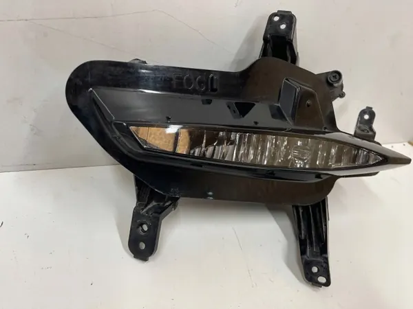 Halogenstrålkastare Fram Vänster OEM 92201J7500 Kia Ceed image 3