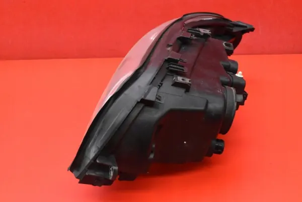 Farol direito Volvo S60 04-09 OEM 30698826 image 3