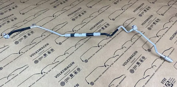 Tubo climatizzatore Audi A4 S4 8W B9 8W1820720F image 2