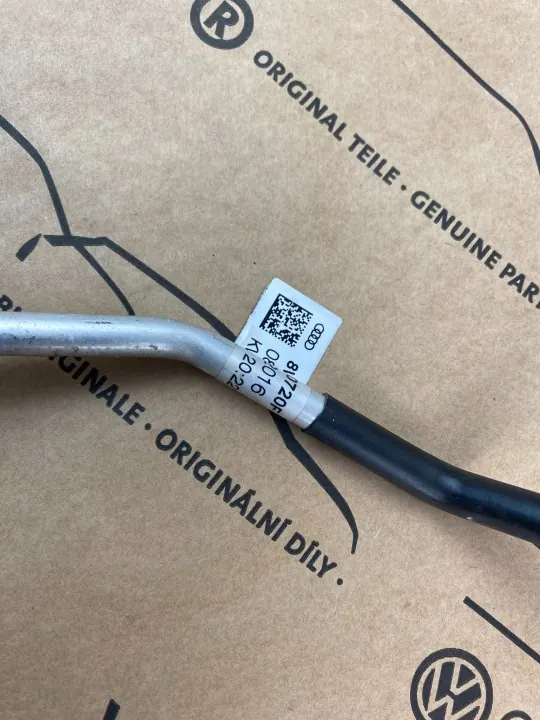 Tubo climatizzatore Audi A4 S4 8W B9 8W1820720F image 4