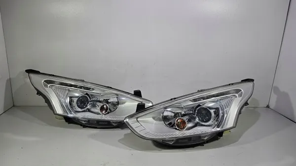 Ford B-MAX Scheinwerfer Paar L+R Linse OEM 1263455323 image 2