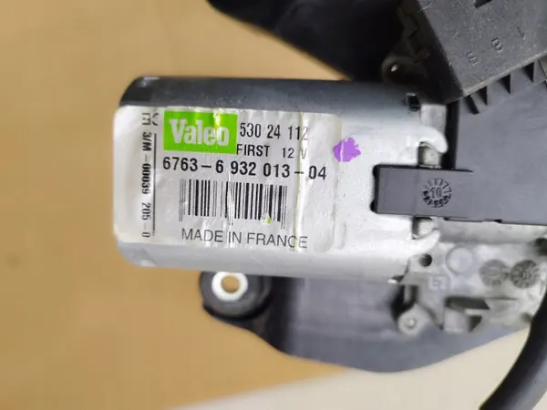 OEM 53024112 pyyhkijämoottori MINI Cooper R56 Liftille image 4