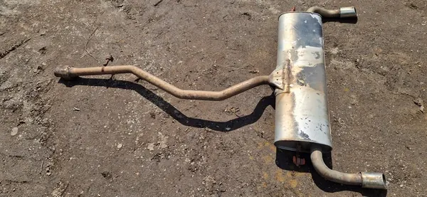 Silenciador de escape Land Rover Discovery Sport 2.0D 2014 image 2