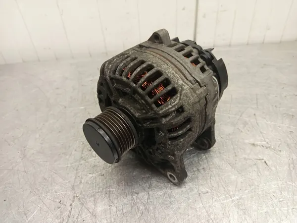 Nissan Qashqai 2007 Alternator OEM 0124525082 image 10