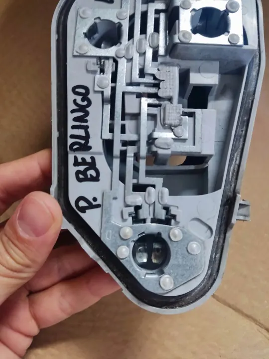 OEM Höger Baklykta Insats för Citroen Berlingo II image 5