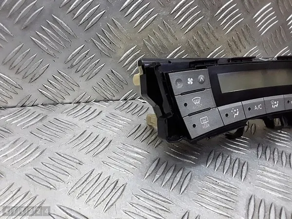 2011 Toyota Prius Climate Control Module 75d725 image 2