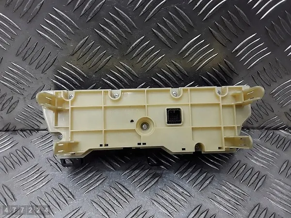 2011 Toyota Prius Climate Control Module 75d725 image 4