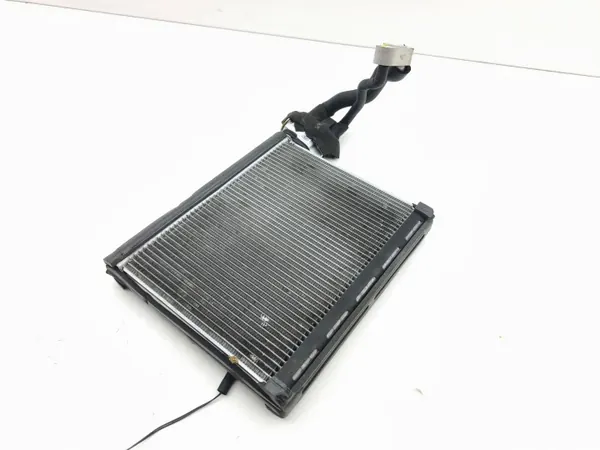 Land Rover ilmastointihöyrystin OEM AMD206947 - Käytetty image 4