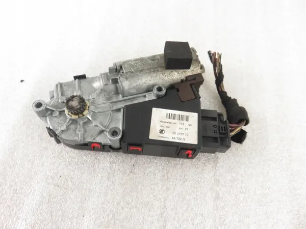 Moteur de toit ouvrant BMW OEM 83852379 E46 image 3