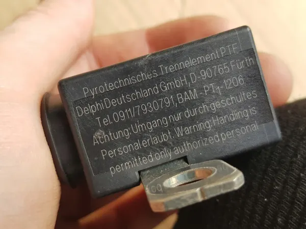 Fusível pirotécnico OEM 4F0915519 para Audi A4 B8 image 10