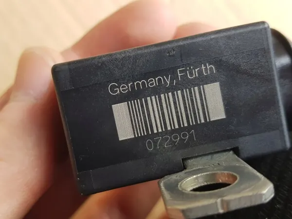 Fusível pirotécnico OEM 4F0915519 para Audi A4 B8 image 9