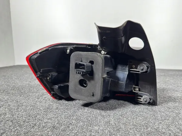 VW PASSAT B8 14- 3G9 3G Luz Trasera Derecha LED image 4