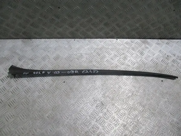 Fensterdichtung vorne rechts OEM KBI17910 Golf V image 2