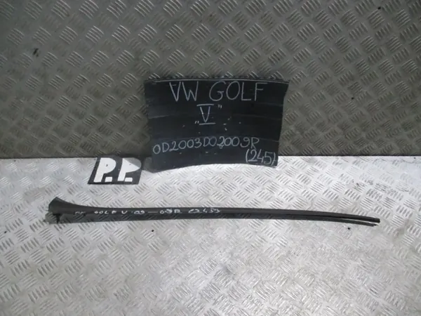 Fensterdichtung vorne rechts OEM KBI17910 Golf V image 4