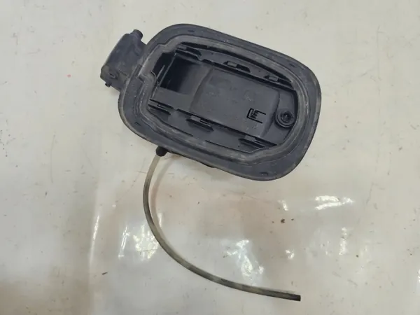 Dodge RAM V 19- polttoainekansi OEM 52029861AC image 2