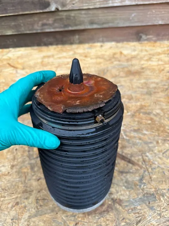 Sac de suspension pneumatique arrière Audi A6 Allroad C7 2016 OEM image 3