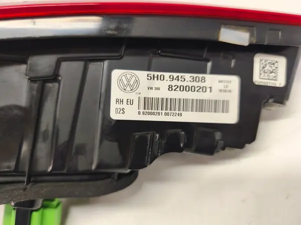 Luz trasera derecha Volkswagen Golf VIII image 6