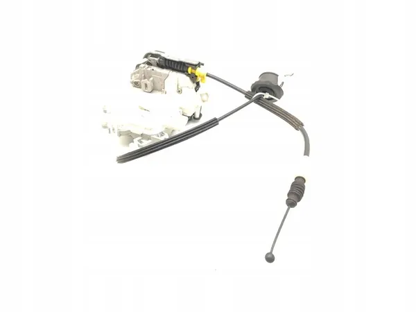 Audi A4 Bakre vänstra dörrlås 2015 8K0839015F image 5