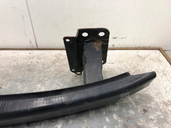 Viga de Para-choque Dianteiro VW Polo IV 6Q0807109C image 4