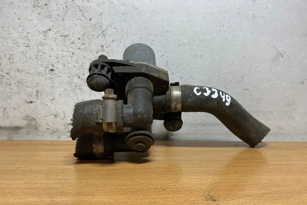 Pompa di circolazione acqua MERCEDES-BENZ CLK 2.0L benzina OEM image 3