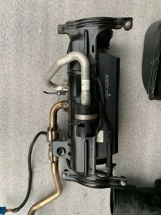 Webasto Parking Heater VW T6 Multivan 7E0819006K image 2