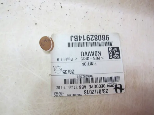 Painel de teto OEM 98082914BJ - Estado usado image 6