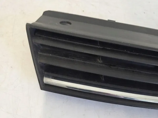 VW Polo V Lift Front Bumper Grill Left Right Chrome 2014-2017 OEM image 5