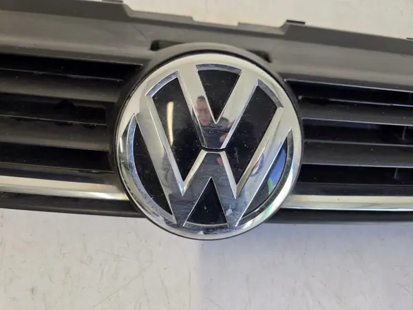 VW Polo V Lift Front Bumper Grill Left Right Chrome 2014-2017 OEM image 7