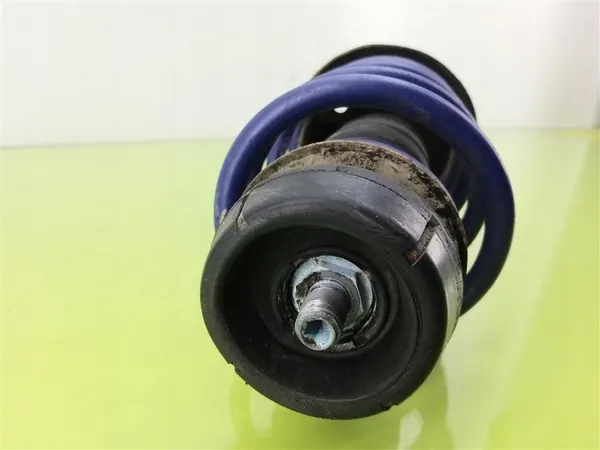 OEM 1J0413031T Fram höger stötdämpare för VW Golf IV image 3