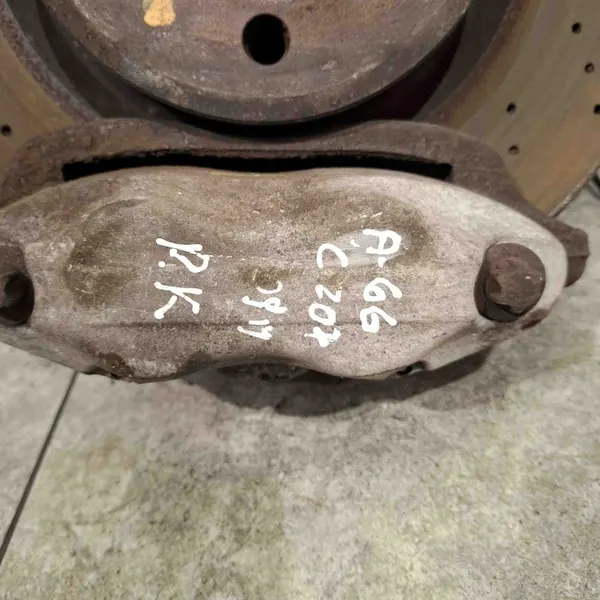 Mercedes-Benz C W204 2012 Mozzo ruota anteriore sinistro image 3