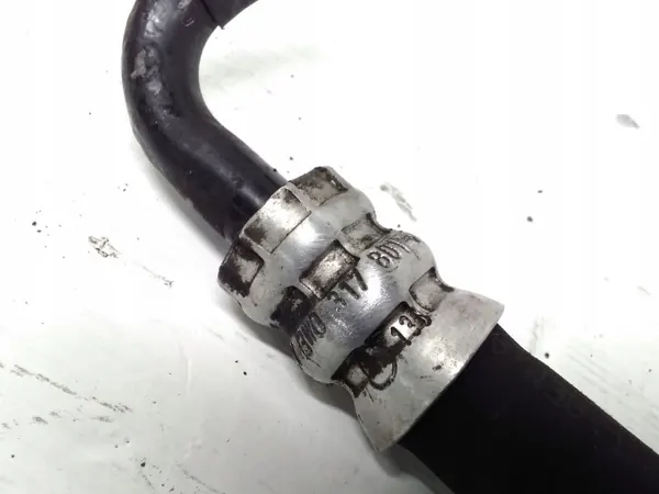 Bentley oljekylarslang OEM 3W0317801J image 7