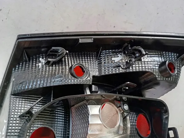 Luz trasera derecha SKODA FABIA III KOMBI 14-21 6V9 image 3