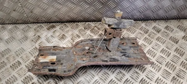 Varaupyörän kiinnike OEM ESH5298 Chrysler Voyagerille image 4