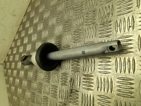 Joint de colonne de direction Tesla OEM 293903 - Occasion image 3