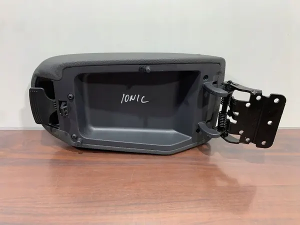 Hyundai Ioniq console armsteun OEM FBZ25890 image 6
