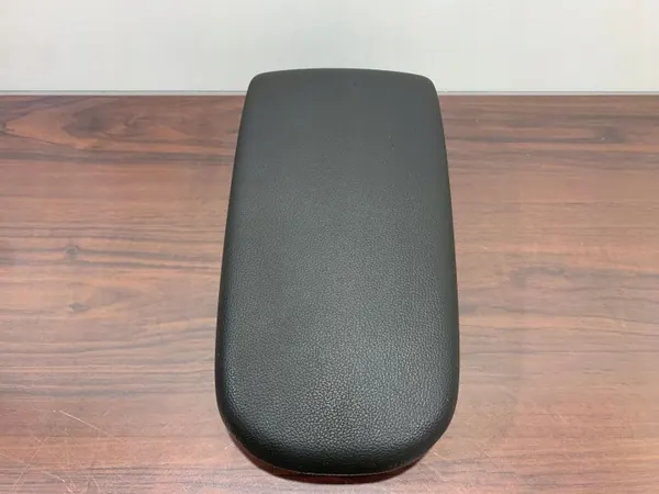 Hyundai Ioniq console armsteun OEM FBZ25890 image 7
