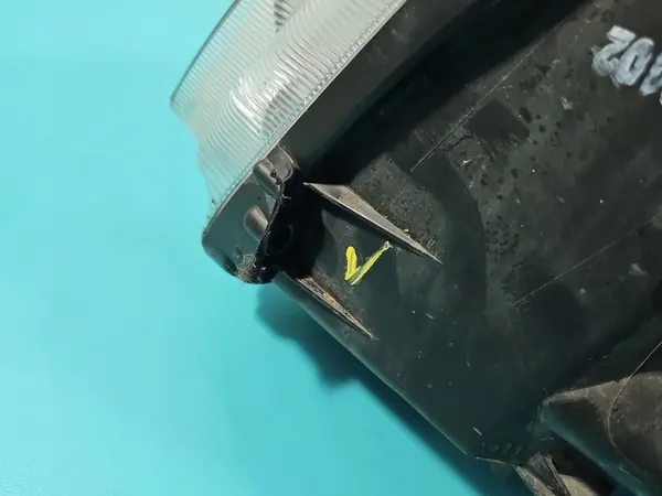 Oikea Bi-Xenon Ajovalo Skoda Superb II 08-13 OEM 3T1941018E image 9