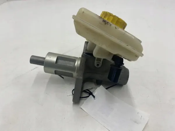 Gebrauchter Bremszylinder OEM 8E0611021B für Audi A4 image 2