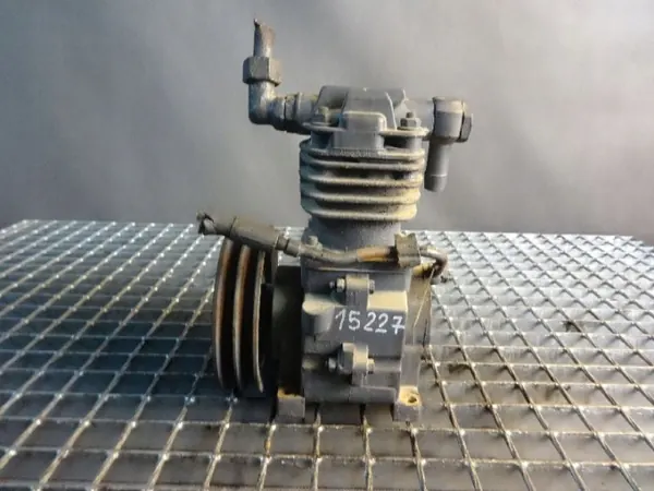 Compressor FOS LODZ 0195 usado OEM 6022911 image 4