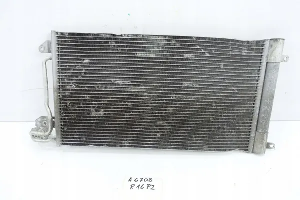 Gebruikte Volkswagen OE 6R0820411Q AC-condensor image 2