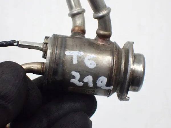 INJECTEUR ADBLUE 7LA131113B VW TRANSPORTER T6 T6.1 image 6