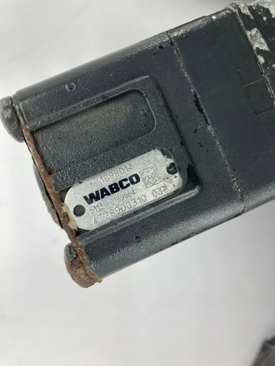 Válvula de mola de ar ECAS DAF OEM 1888014 4728900310 image 4