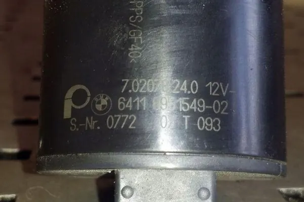 Vattencirkulationspump BMW X5 (E70) 3.0L Diesel OEM image 2