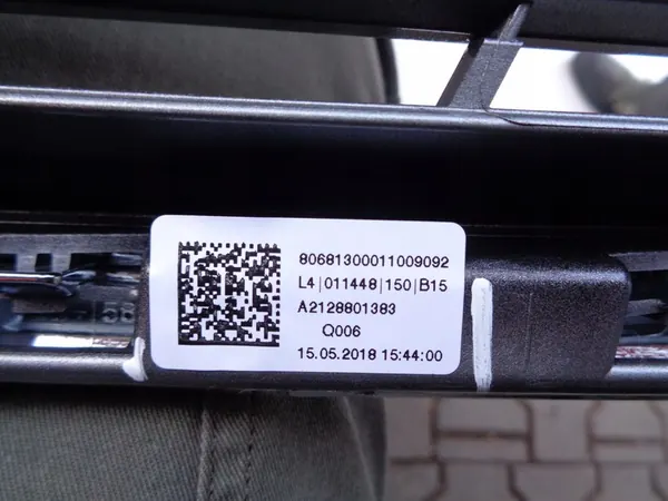 Grille Mercedes E-Class W212 12- Lift image 8